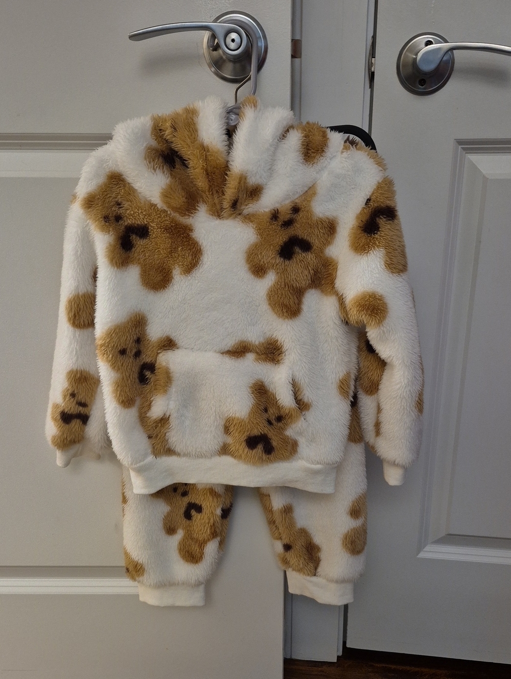 SHEIN 2-3yr Boy Bear Pattern Fleece
